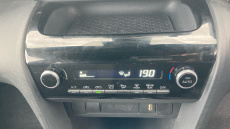 Toyota Yaris Cross 1.5 Hybrid Design 5dr CVT Hybrid Estate